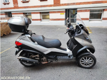 Piaggio MP3 40LT - Motorcykel