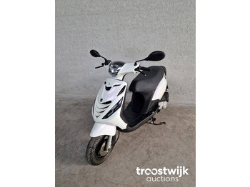 Piaggio Zip 50 4T - Motorcykel
