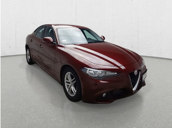  ALFA ROMEO GIULIA SEDAN - Personbil