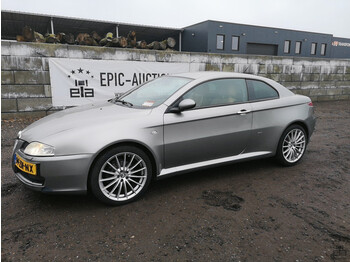 Alfa Romeo GT 1.9 JTDm Distinctive - Personbil
