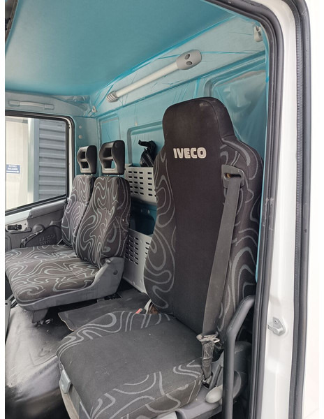 Hytt och interiör för Lastbil Iveco Eurocargo Euro 6: bild 3