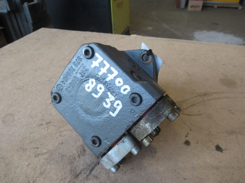Hydraulmotor för Byggmaskiner Liebherr R954C HD -: bild 2