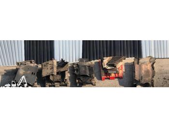 Ram/ chassi JOHN DEERE,PONSSE,KOMATSU ALL MODELS UNDERBODY ARM