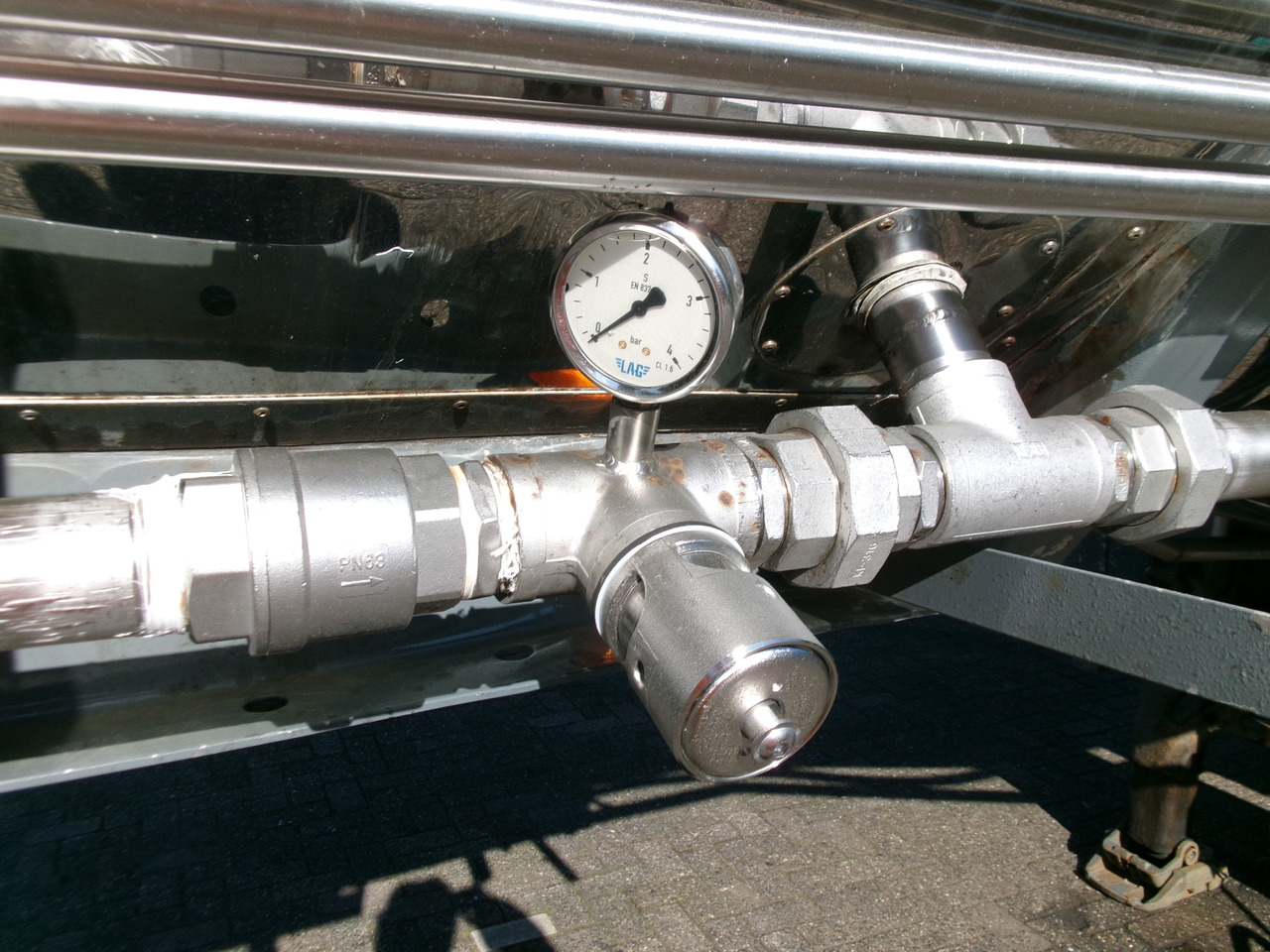 Tanktrailer för transportering kemikalier Crane Fruehauf Chemical tank inox 37.5 m3 / 1 comp + pump: bild 18