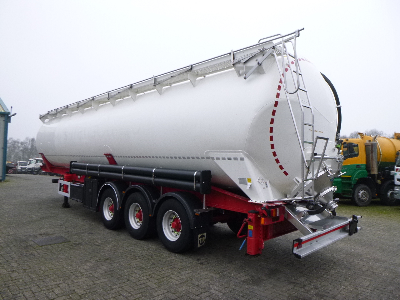 Tanktrailer för transportering mjöl Feldbinder Powder tank alu 63 m3 (tipping): bild 3