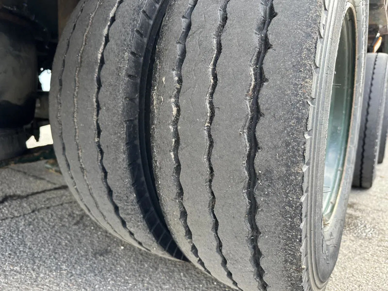 Semitrailer Goldhofer STZ -TL 3 -33/80 3-Achs TL 3x Lenk Rampen TÜV NEU! STZ -TL 3 -33/80 3-Achs TL 3x Lenk Rampen TÜV NEU!