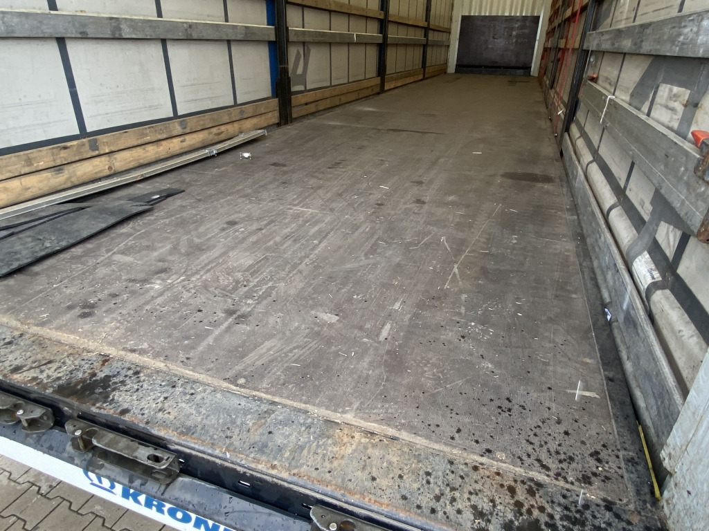 Kapelltrailer Krone SD