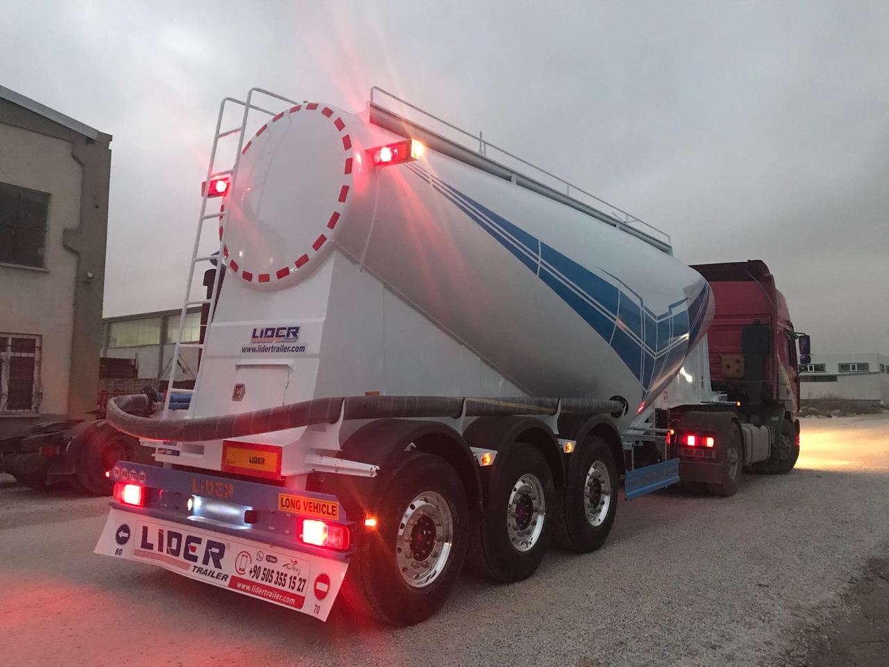 Ny Tanktrailer för transportering cement LIDER 2024 MODEL NEW CEMENT TANKER: bild 9
