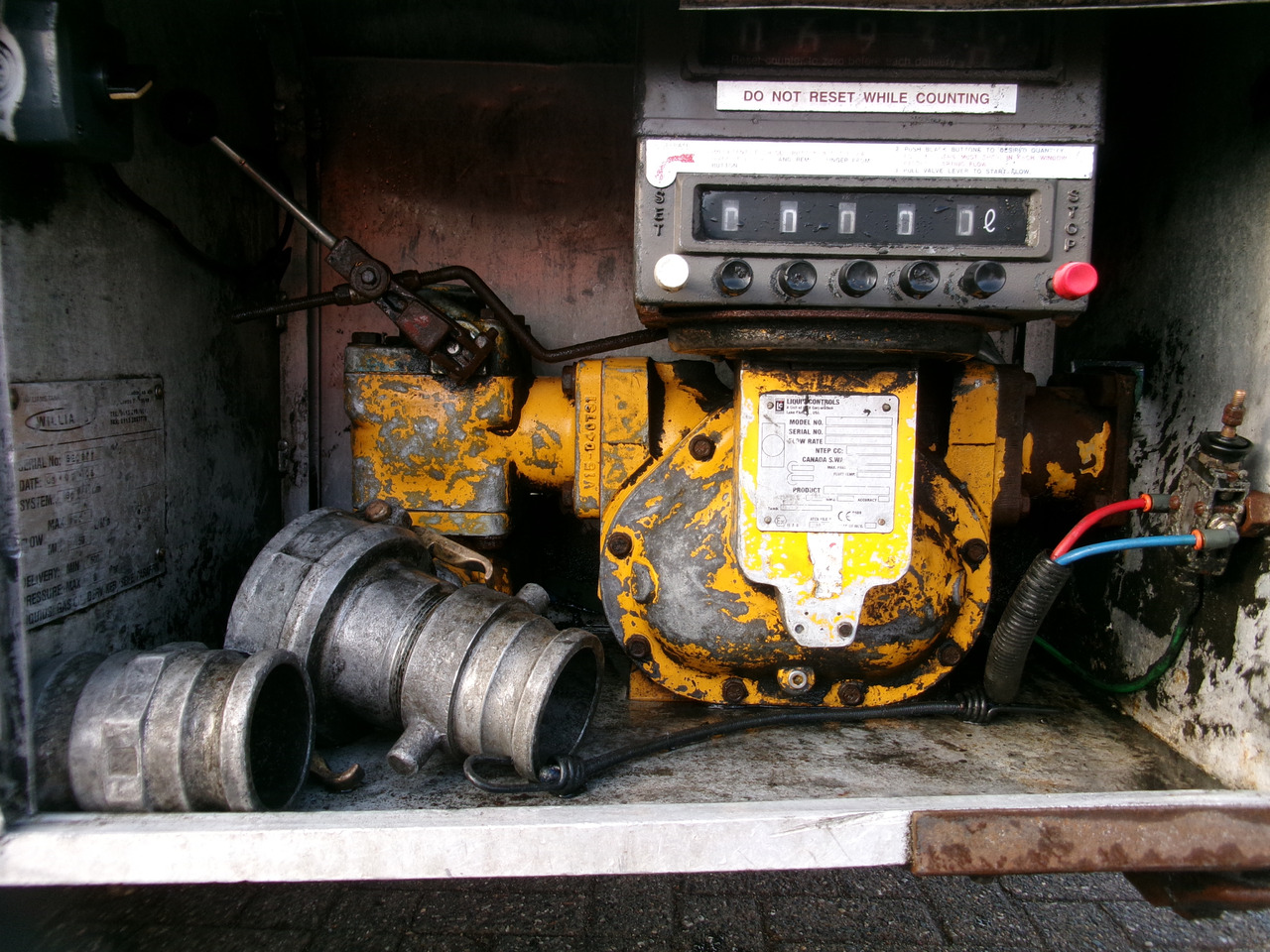 Tanktrailer för transportering bränsle L.A.G. Fuel tank alu 45.2 m3 / 6 comp + pump: bild 18