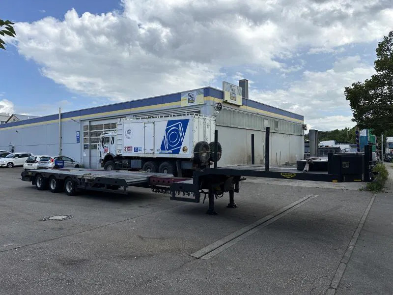 Låg lastare semitrailer Broshuis Tele Semi Tieflader Luft 4.5 m auszieh u. 3 m verb Tele Semi Tieflader Luft 4.5 m auszieh u. 3 m verbreiterb.