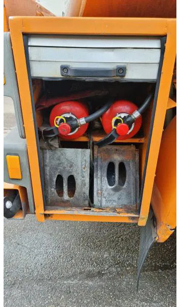 Tanktrailer Schwelmer Eisenwerk TSA Diesel Heizöl 6 Kammern 35.5 m³ Zählwerk TKZ A TSA Diesel Heizöl 6 Kammern 35.5 m³ Zählwerk TKZ ABS