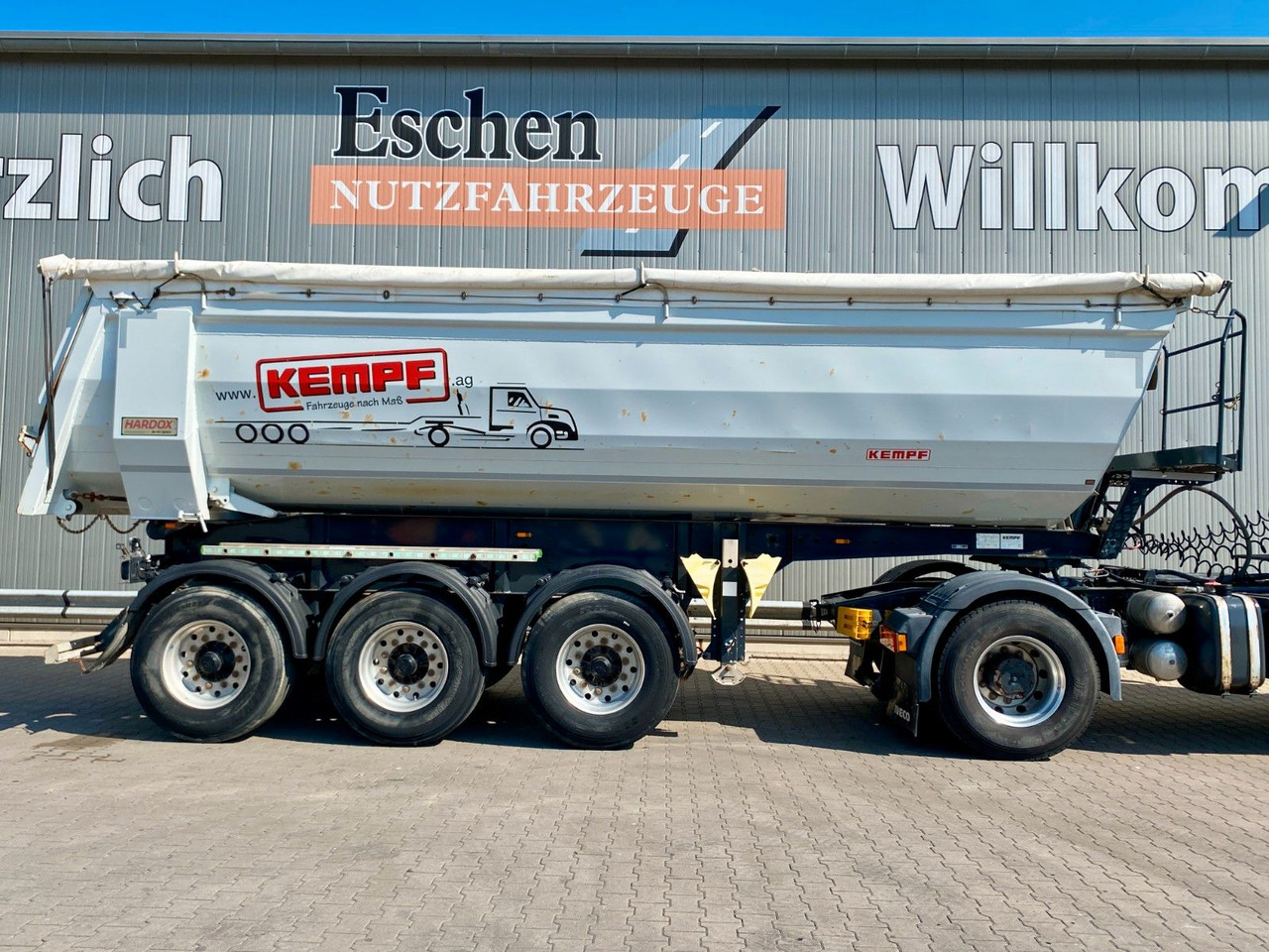 Tippbil semitrailer Kempf SKM 35/3 | Stahl 27m³*1+3.Achse liftbar*BPW*EBS