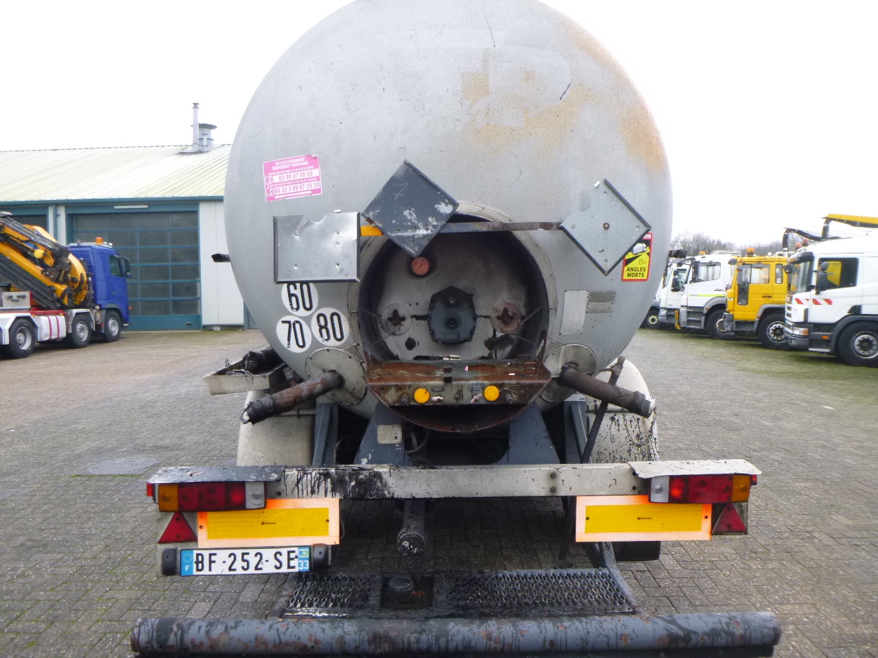Tanktrailer för transportering bränsle Trailor Heavy oil / bitumen tank steel 31.1 m3 / 1 comp: bild 9