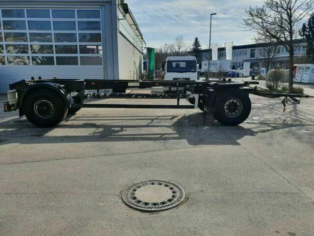 Chassi trailer Schmitz Cargobull 4 x Lafette Standard elox/verzinkt TÜV NEU! 4 x Lafette Standard elox/verzinkt TÜV NEU!