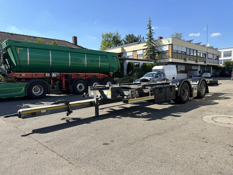Containersläp/ Växelflaksläp H&W 4 x Tandem Lafette MEGA verzinkt Mitnahmestapl. 7. 3 x Tandem Lafette MEGA verzinkt Mitnahmestapl. 7.82 m