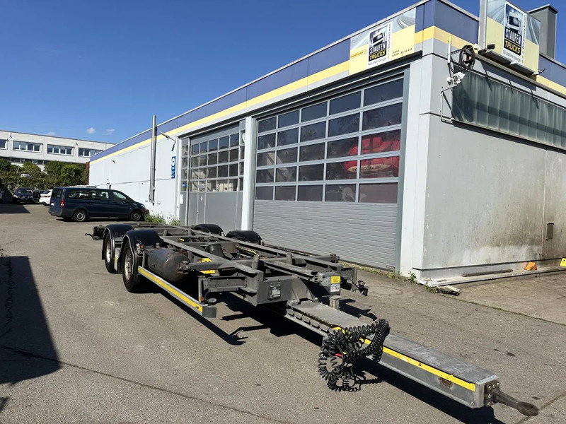 Containersläp/ Växelflaksläp H&W 4 x Tandem Lafette MEGA verzinkt Mitnahmestapl. 7. 3 x Tandem Lafette MEGA verzinkt Mitnahmestapl. 7.82 m