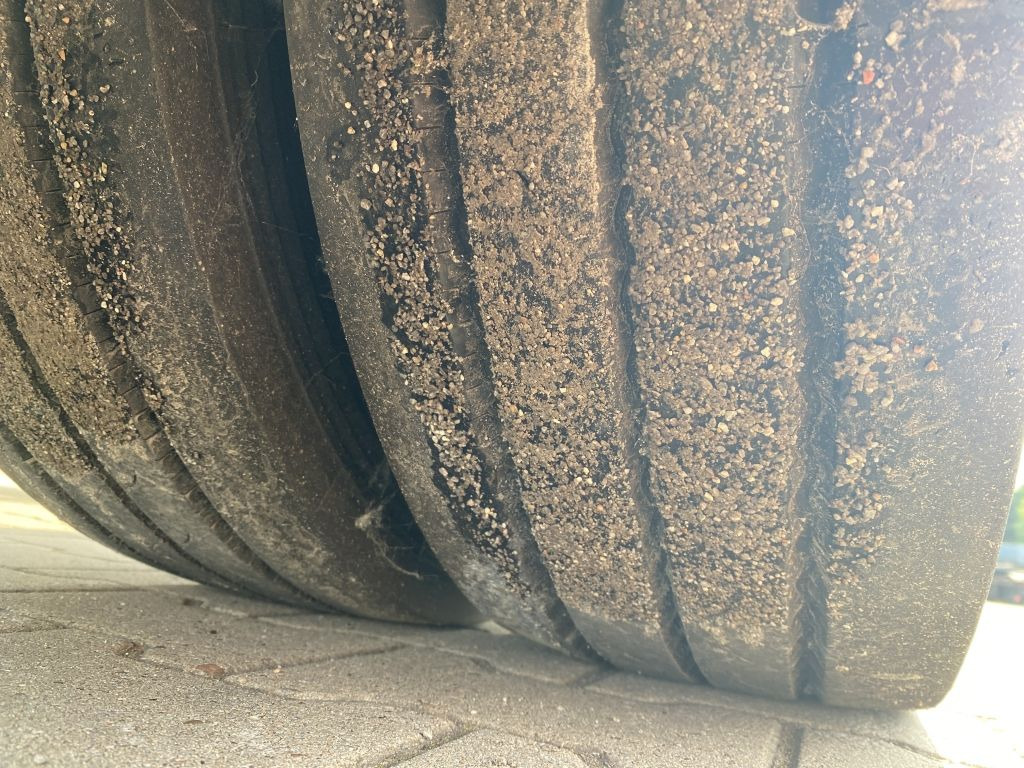 Lastväxlarsläp/ Liftdumpersläp HKM Abrollanhänger | BPW-Achsen*HU bis 01/2026*Luft