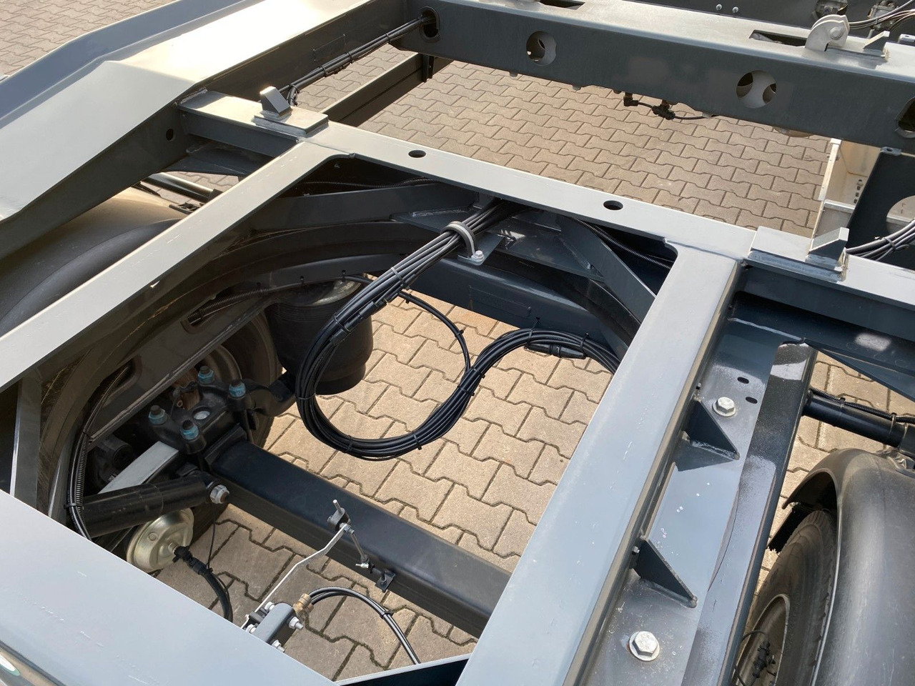 Lastväxlarsläp/ Liftdumpersläp Meiller MG 18 ZO 5,4 NEU*Rückfahrkamera*Werkzeugkasten Meiller MG 18 ZO 5,4 NEU*Werkzeugkasten Abrollcontainer