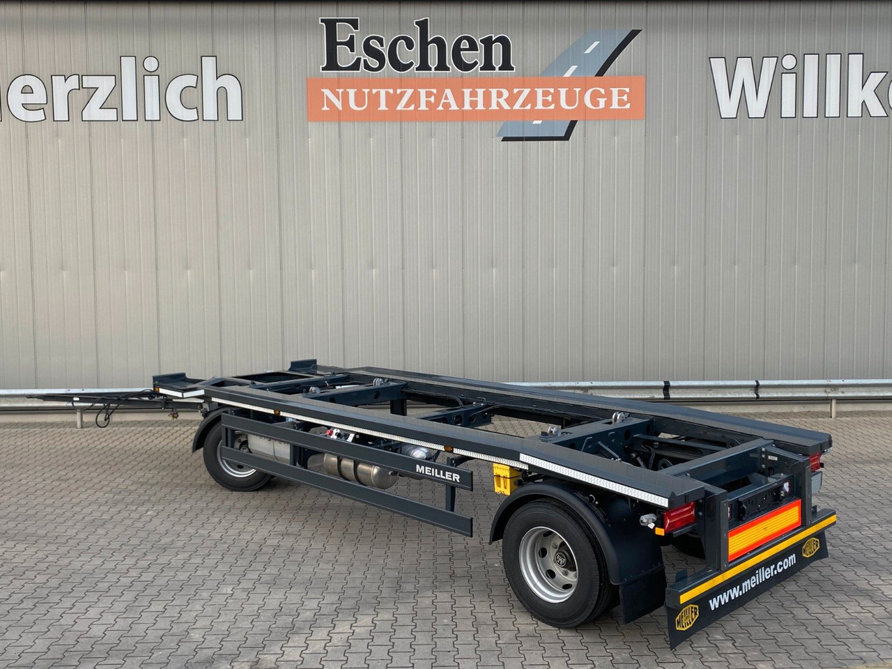 Lastväxlarsläp/ Liftdumpersläp Meiller MG 18 ZO 5,4 NEU*Rückfahrkamera*Werkzeugkasten Meiller MG 18 ZO 5,4 NEU*Werkzeugkasten Abrollcontainer