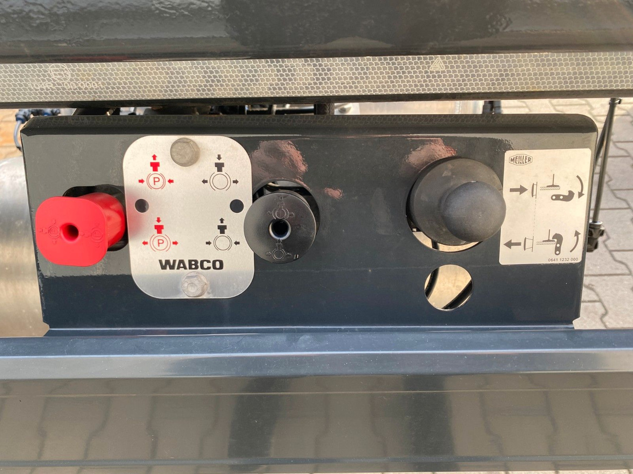 Lastväxlarsläp/ Liftdumpersläp Meiller MG 18 ZO 5,4 | NEU*Werkzeugkasten