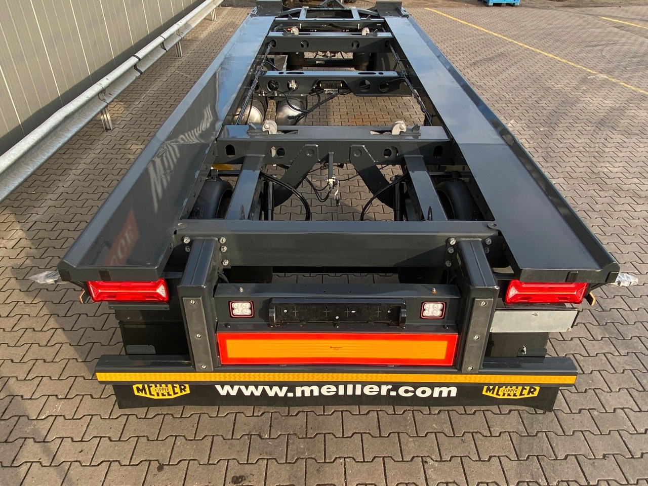 Lastväxlarsläp/ Liftdumpersläp Meiller MG 18 ZO 5,4 | NEU*Werkzeugkasten