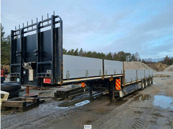 SDC Trailer with wide load markers and LED lights. - Släp