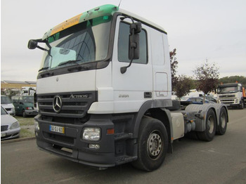 Dragbil MERCEDES-BENZ Actros