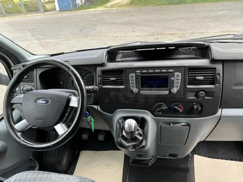 Transportbil Ford Transit 2.5 TDI KA Hoch HEGLA GLAS Luftfederung