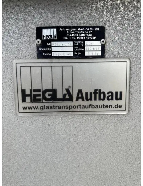 Transportbil Ford Transit 2.5 TDI KA Hoch HEGLA GLAS Luftfederung