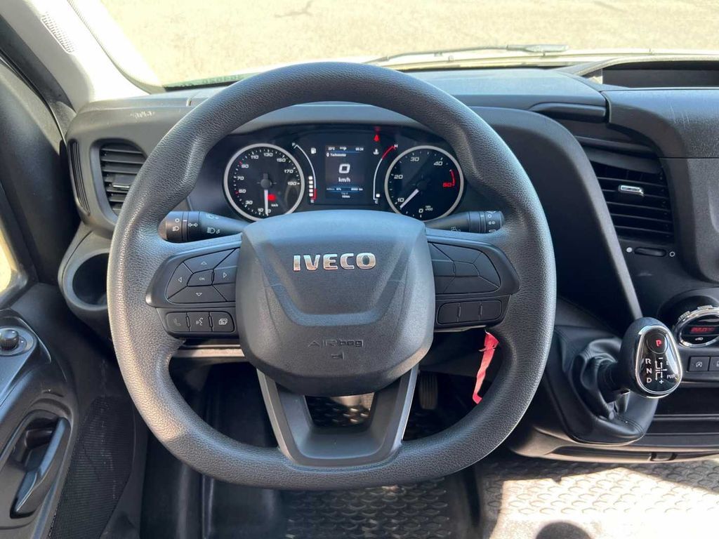 Skåpbil Iveco Daily 35 S16 A8 V *Automatik*Klima*4.100mm*: bild 11