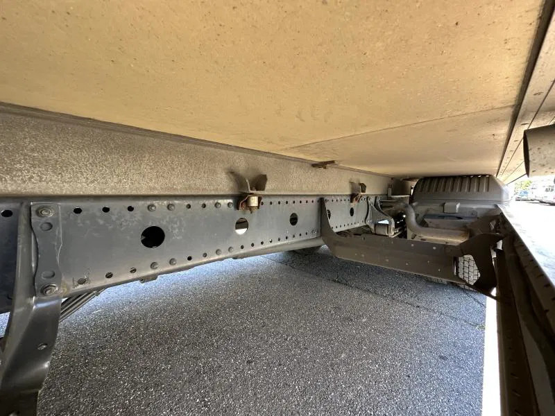 Kylbil Mercedes-Benz 818 L Blumentransporter ISO-Koffer