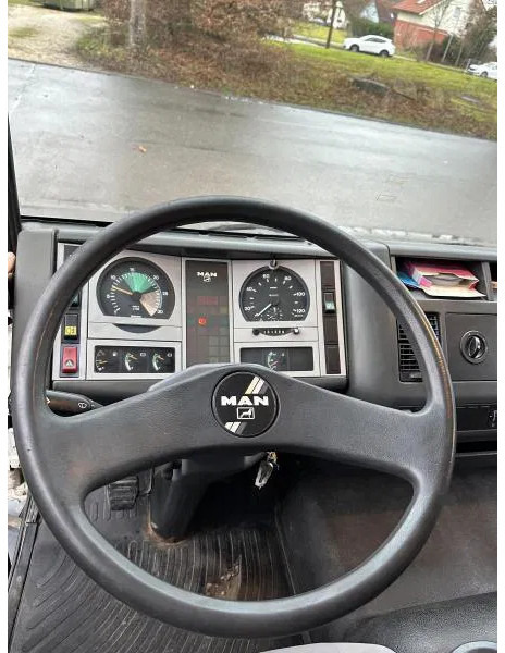 Transportbil MAN blatt/blatt Koffer / LBW