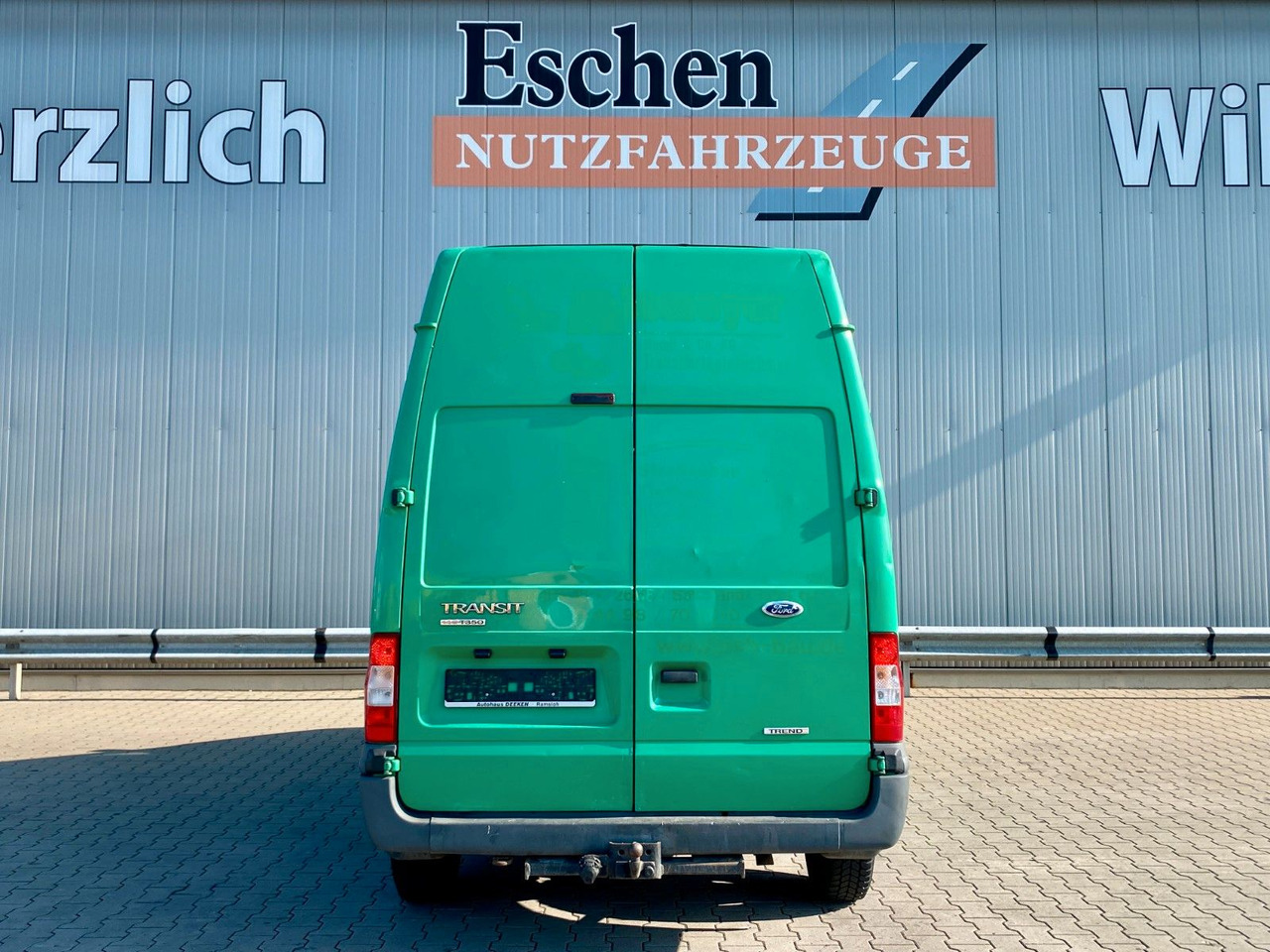 Persontransport Ford 140 T 350 | Sortimo-Regal*AHK*3x Sitze*Klima
