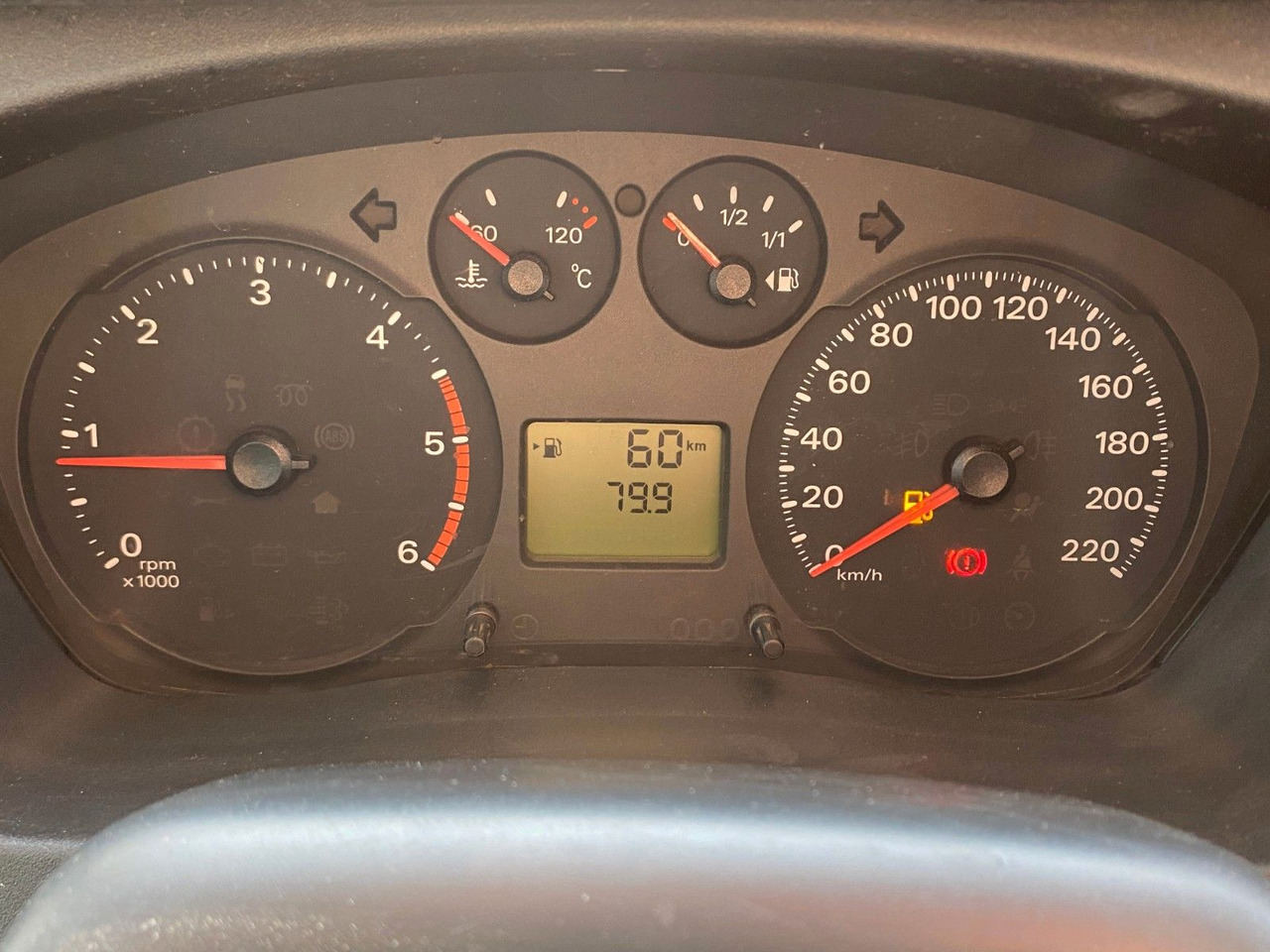 Persontransport Ford 140 T 350 | Sortimo-Regal*AHK*3x Sitze*Klima