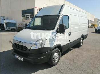 Skåpbil Iveco 35S13