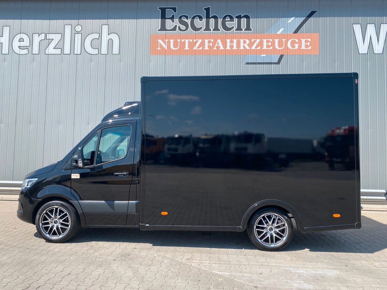 Skåpbil Mercedes-Benz 319 Sprinter CDI | LBW+Seitentür*Navi*Klima*ACC Mercedes-Benz 319 Sprinter CDI | LBW+Seitentür*Navi*Klima*ACC
