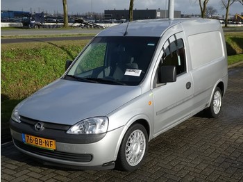 Skåpbil Opel Combo