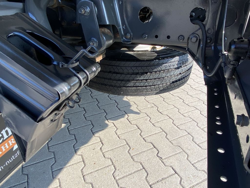 Transportbil med tippflak Mercedes-Benz 818 Atego | Fassi F65*MEILLER*PKW-AHK*1.Hand
