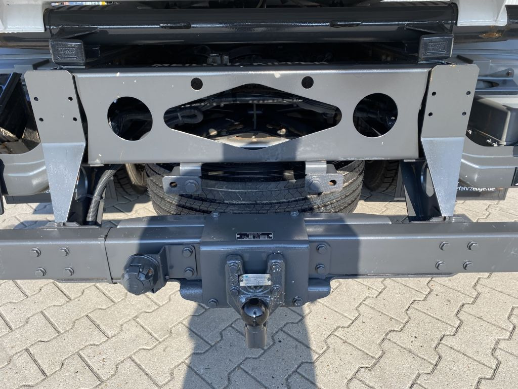 Transportbil med tippflak Mercedes-Benz 818 Atego | Fassi F65*MEILLER*PKW-AHK*1.Hand