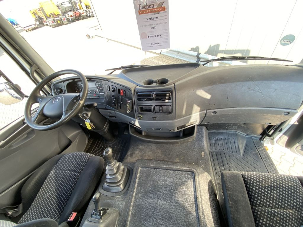 Transportbil med tippflak Mercedes-Benz 818 Atego | Fassi F65*MEILLER*PKW-AHK*1.Hand