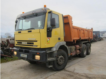 Tippbil lastbil IVECO EuroTrakker