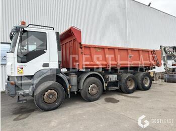 Tippbil lastbil IVECO Trakker