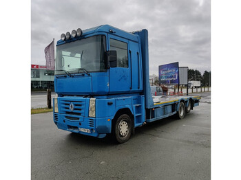 Biltransportbil lastbil RENAULT Magnum