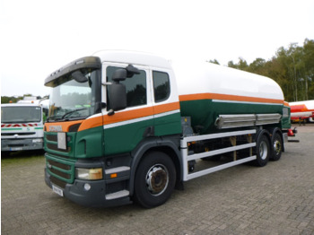 Tankbil SCANIA P 320