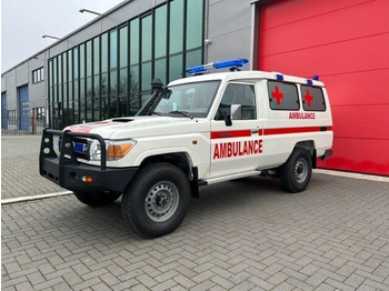 Toyota Landcruiser 4x4 Mentőautó - Ambulans