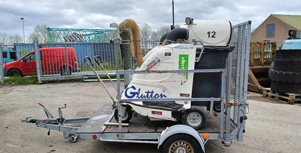 Utility/ Specialfordon Glutton 2411 electric 2 stuks met trailer peukenzuiger vac: bild 3