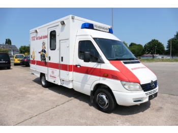 Ambulans MERCEDES-BENZ Sprinter 413 CDI KRANKENWAGEN: bild 1