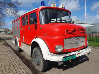 Släck/ Räddningsvagn Mercedes-Benz 1113 B 4X4 brandweerwagen: bild 1