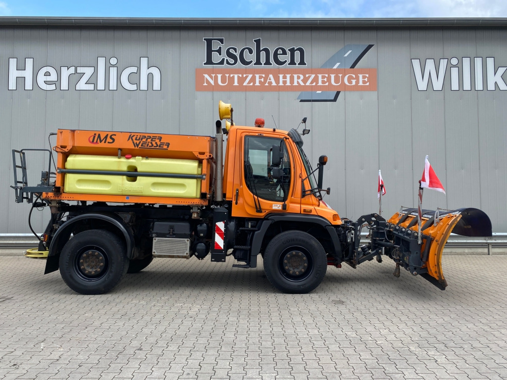 Plogbil Mercedes-Benz Unimog U 500 4x4