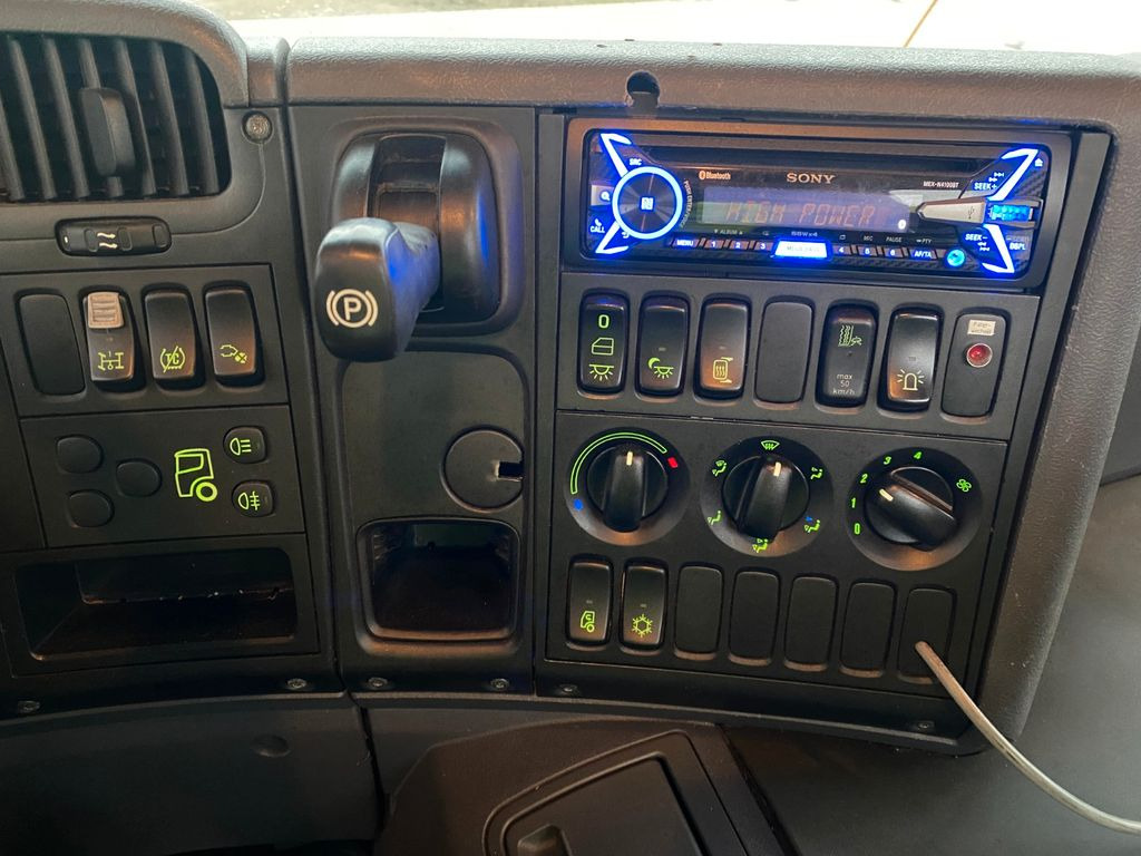 Plogbil Scania P 230 | Winterdienst*Salzstreuer/Küpper-Weisser